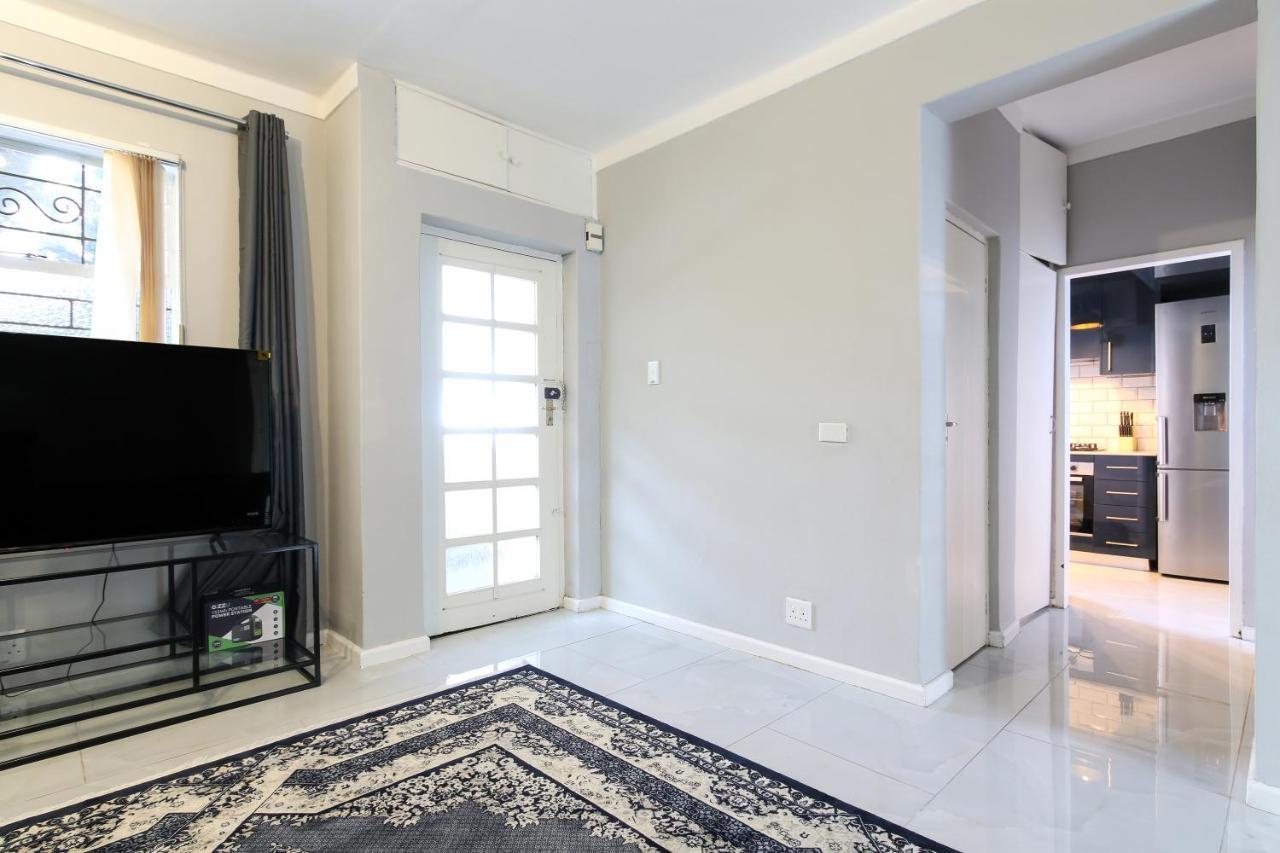 Nederburg, Sea Point, 2 Bed Apt - New Cape Town Eksteriør bilde